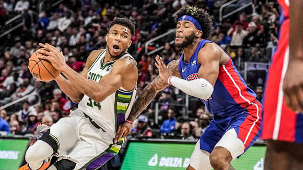 giannis antetokounmpo saddiq bey